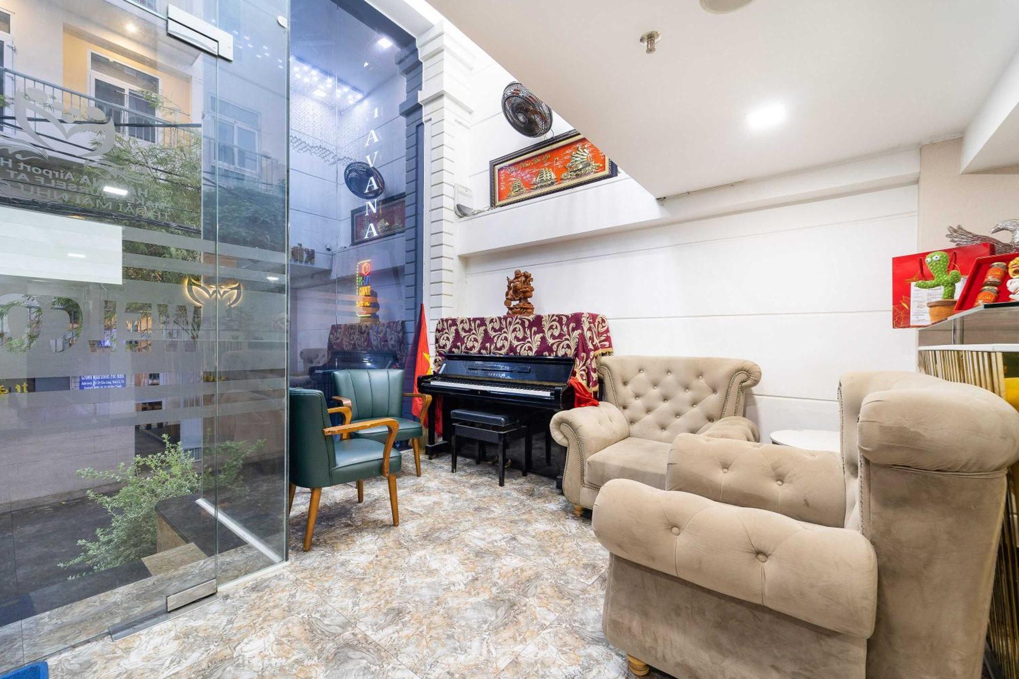 Collection O Havana Airport Hotel Ho Chi Minh City Exterior photo